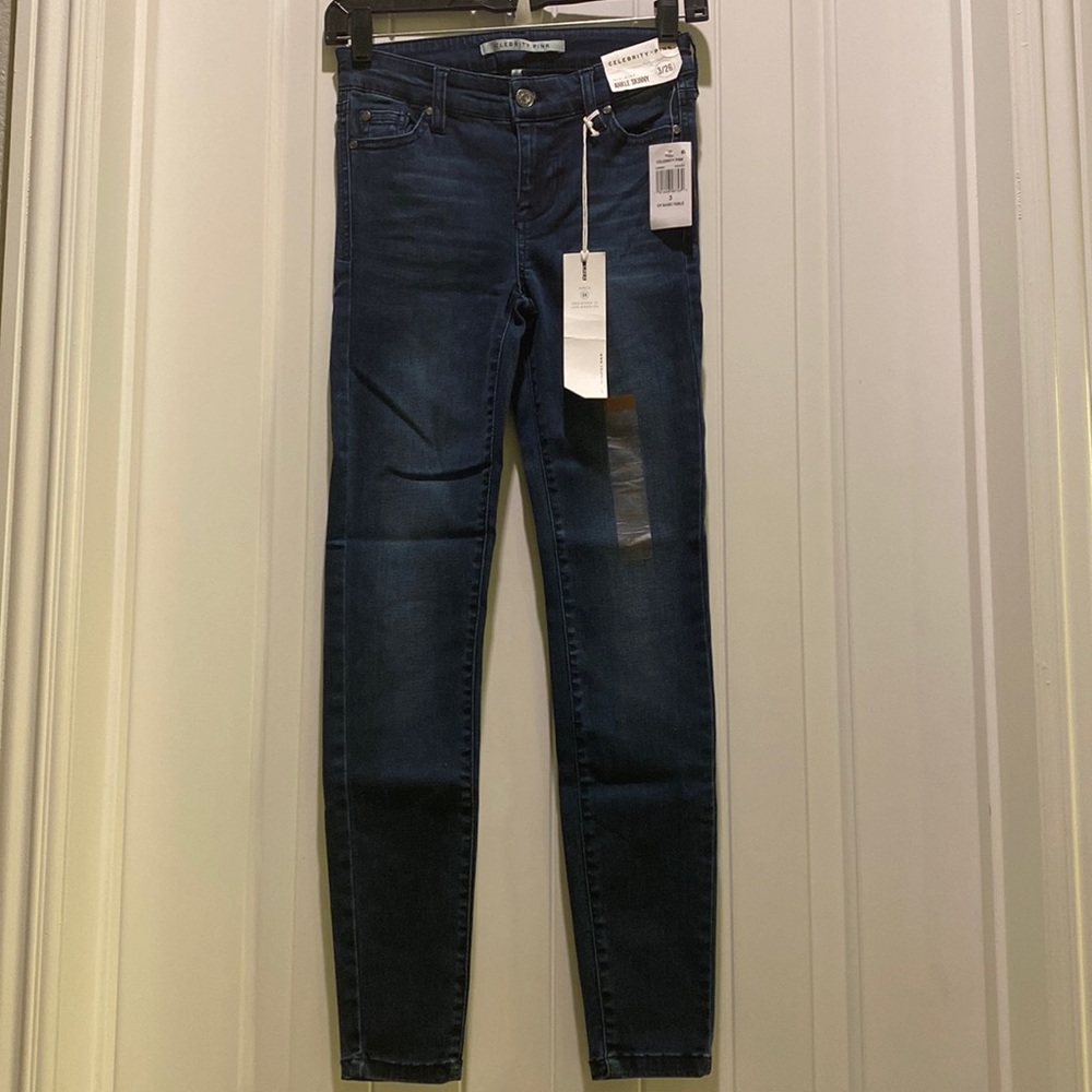 Celebrity Pink Mid Rise Ankle Skinny jeans. Dark blue. Size 3.